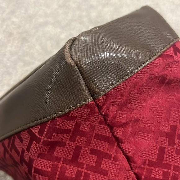 Tommy Hilfiger Red & Brown Tote Bag Purse - Picture 14 of 15